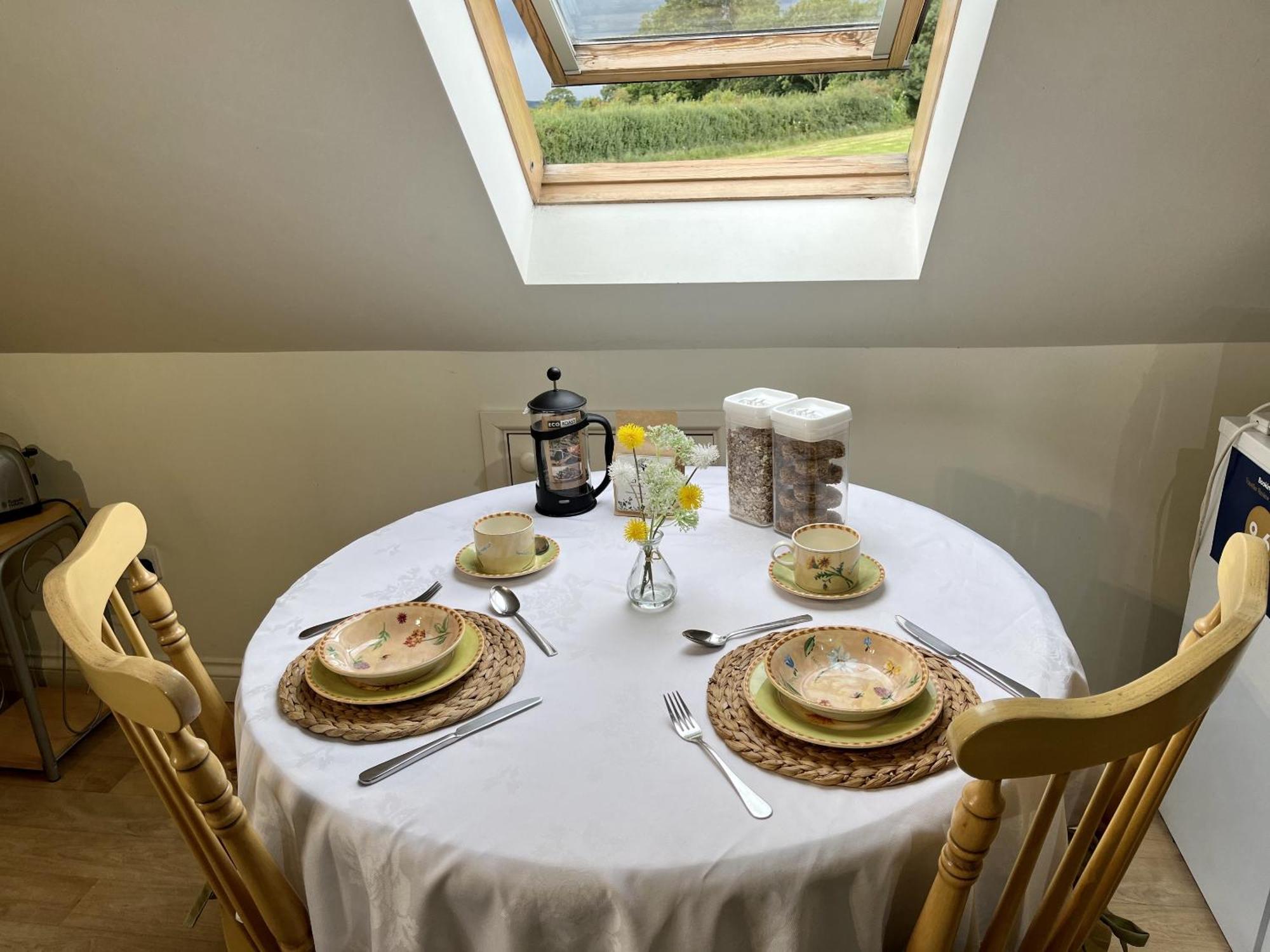 Priors Oak - A Cosy Studio With Countryside Views In Dorset Bed and Breakfast Stalbridge Esterno foto